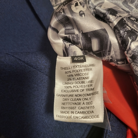 LAMBRETTA Tailored Vest with Notch Lapel - Picture 6 of 8